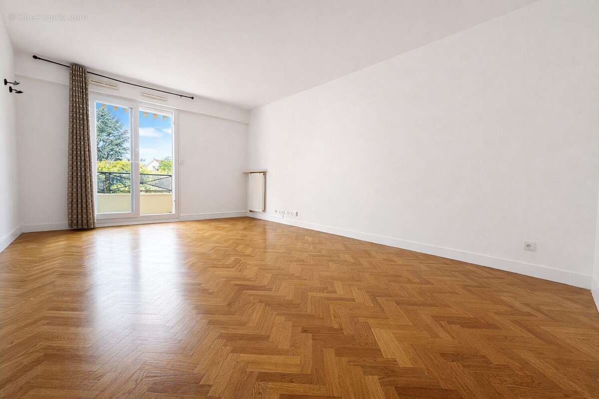 Appartement à LE VESINET