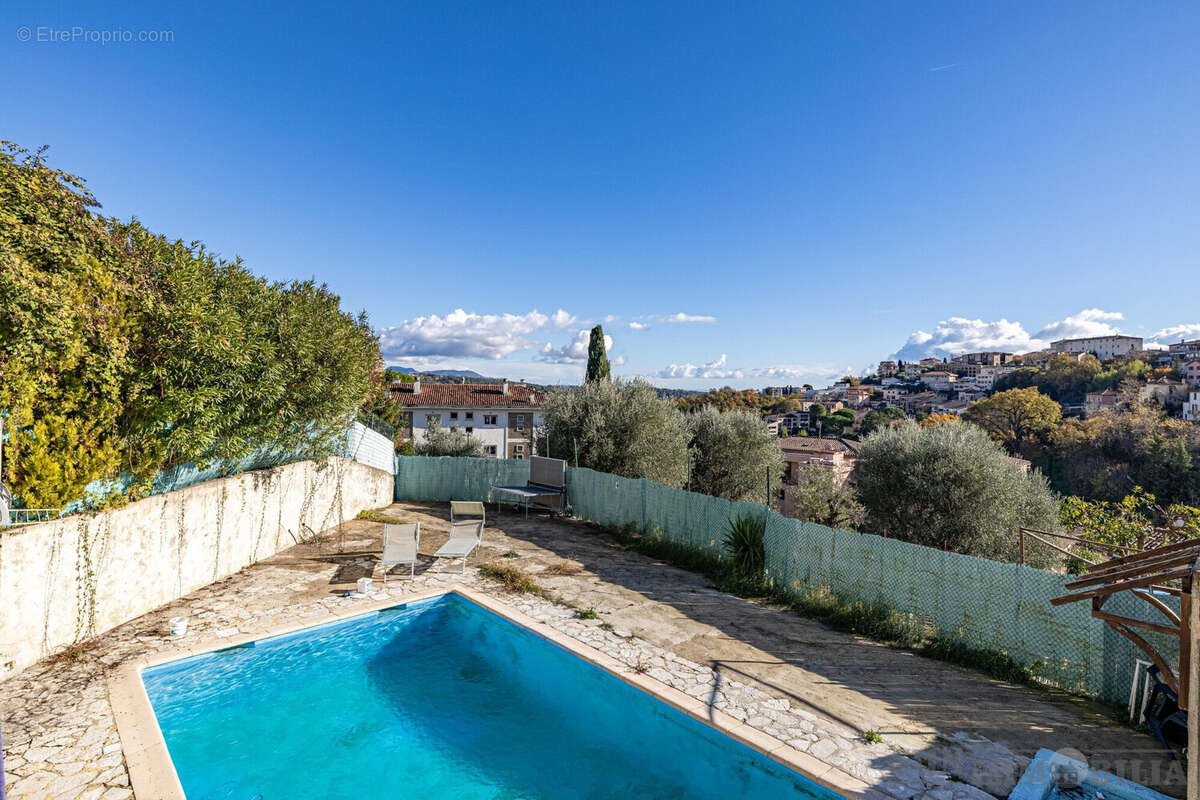 Maison 166 m² à Vence  - photo 7