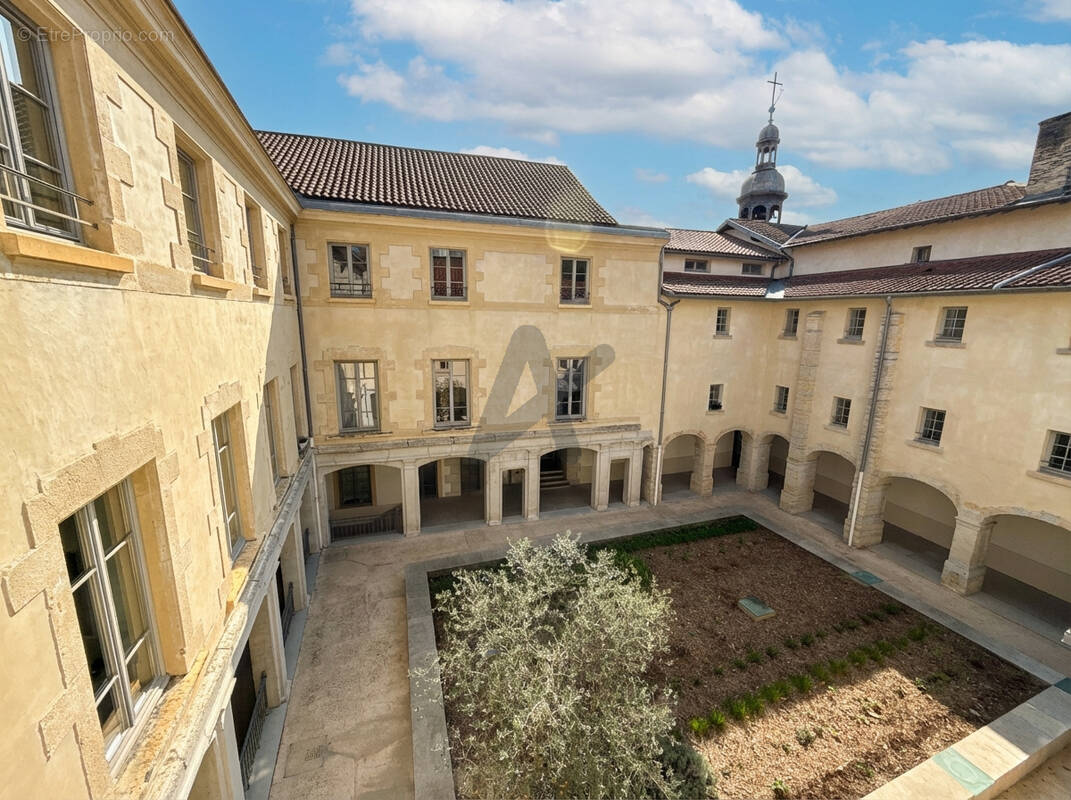 Appartement à LYON-5E