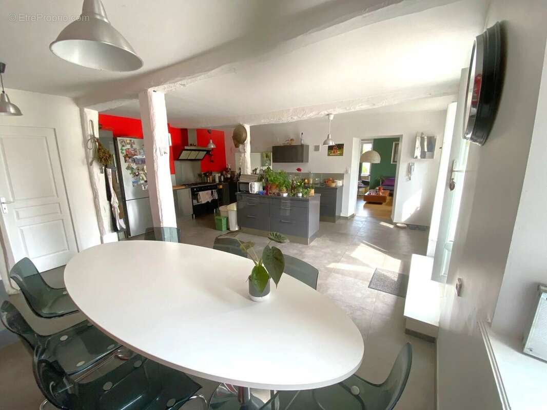 Maison à SOUCIEU-EN-JARREST