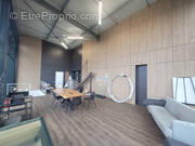 Commerce à MONTAIGU