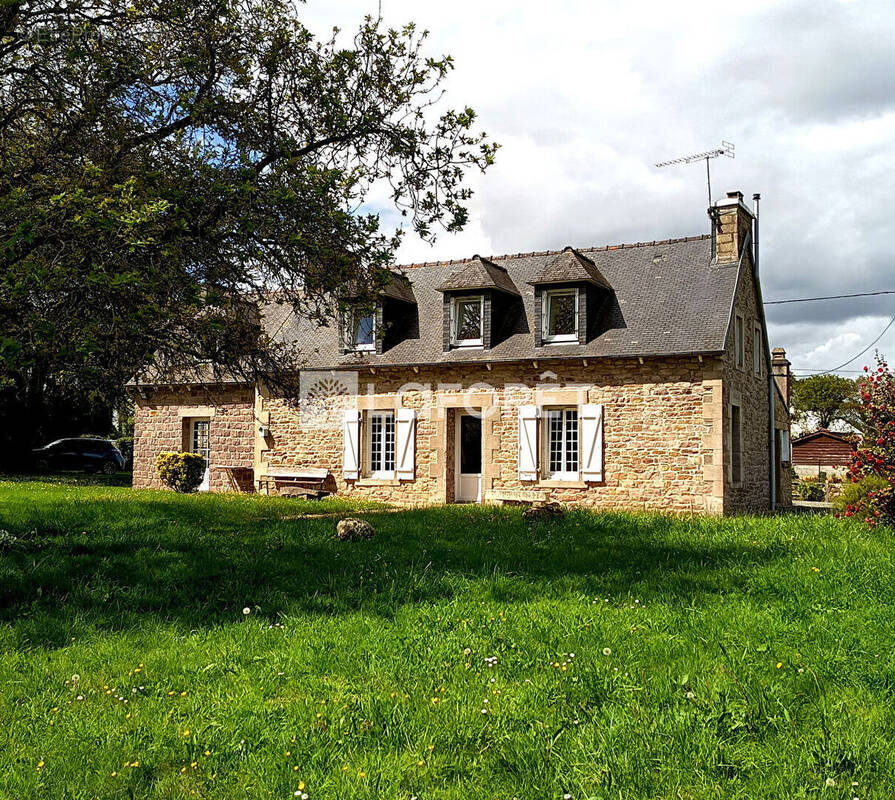 Maison à PLEHEDEL