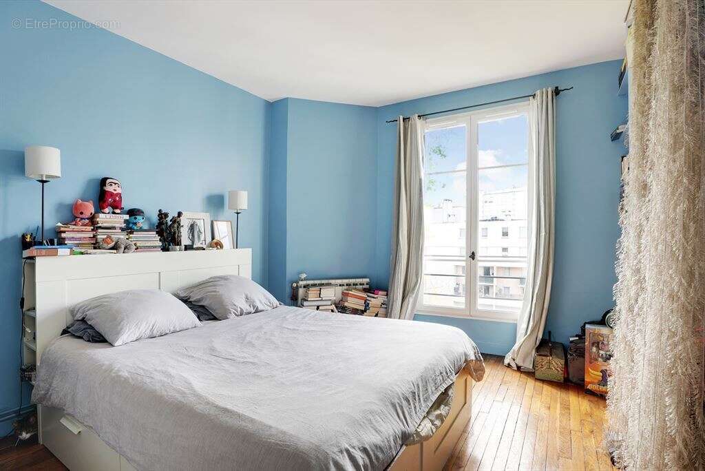 Appartement à PARIS-20E