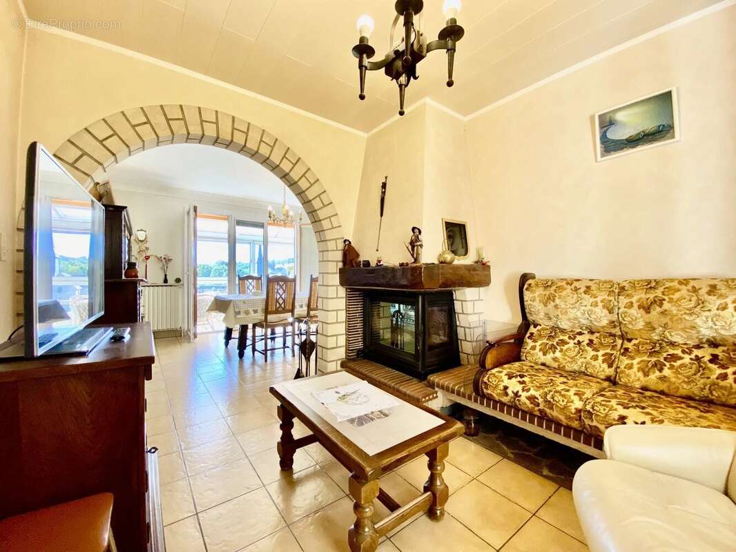 Maison à HOULBEC-COCHEREL