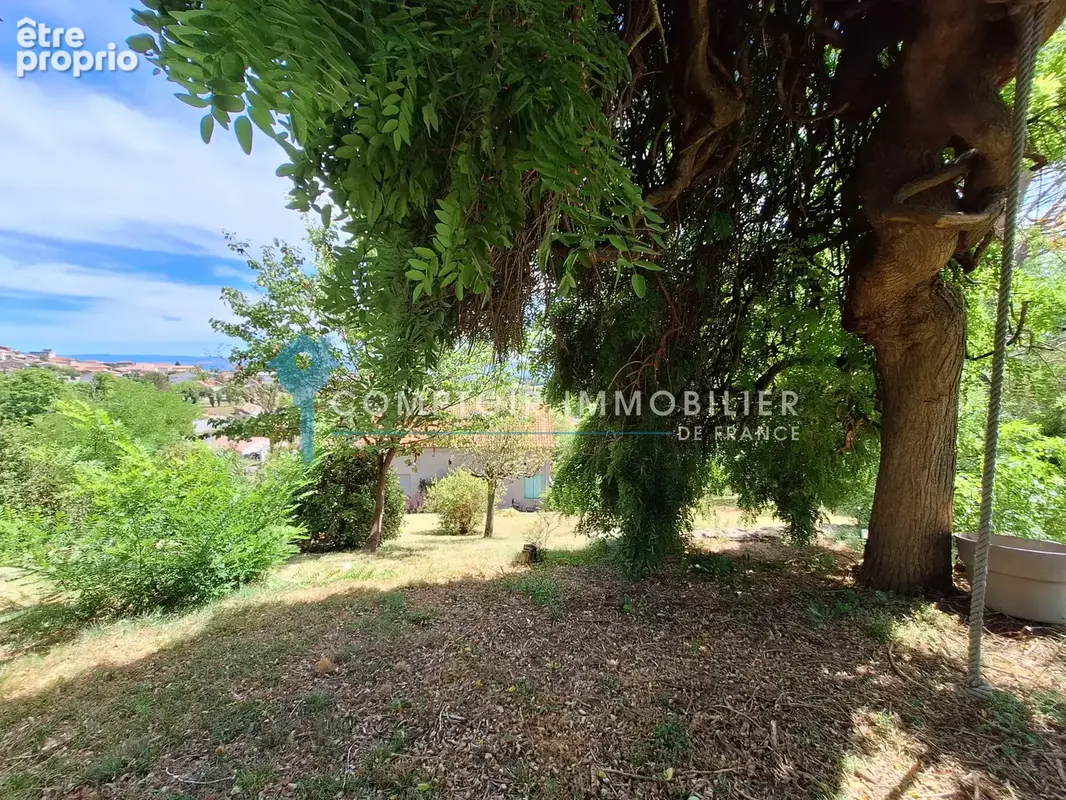 A Vendre Dpt 81 Maison centre-village avec garage et grand terrain - photo 5
