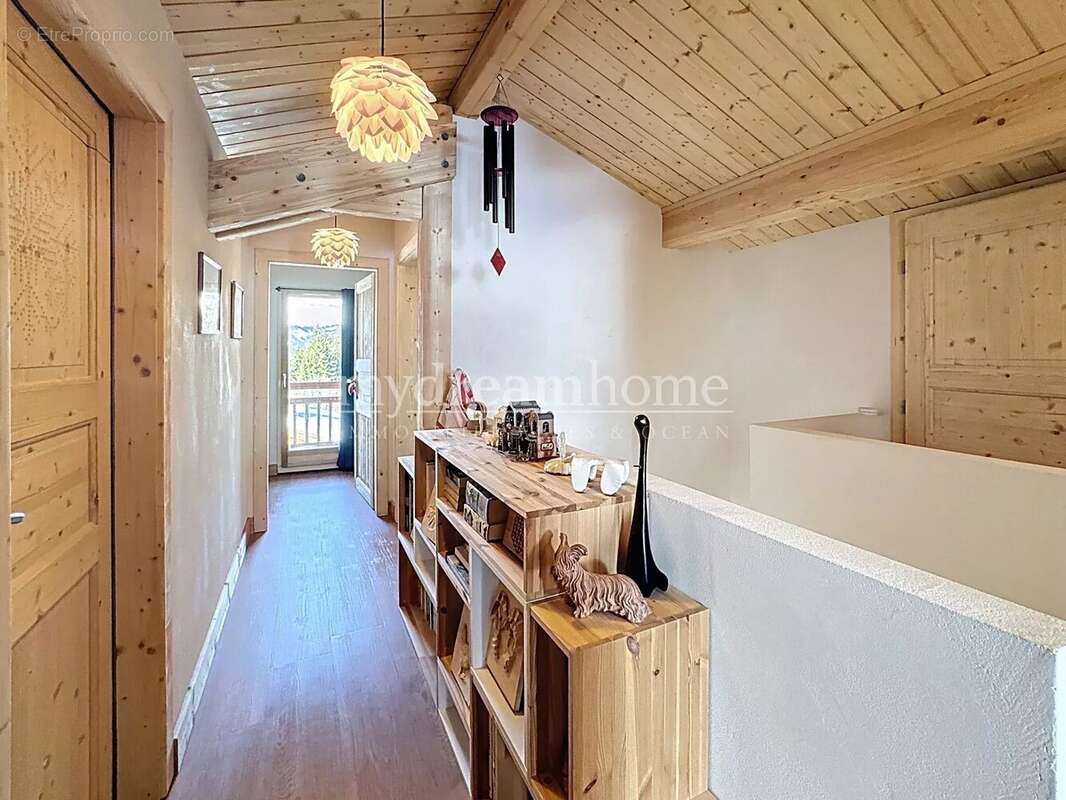 Maison à CREST-VOLAND