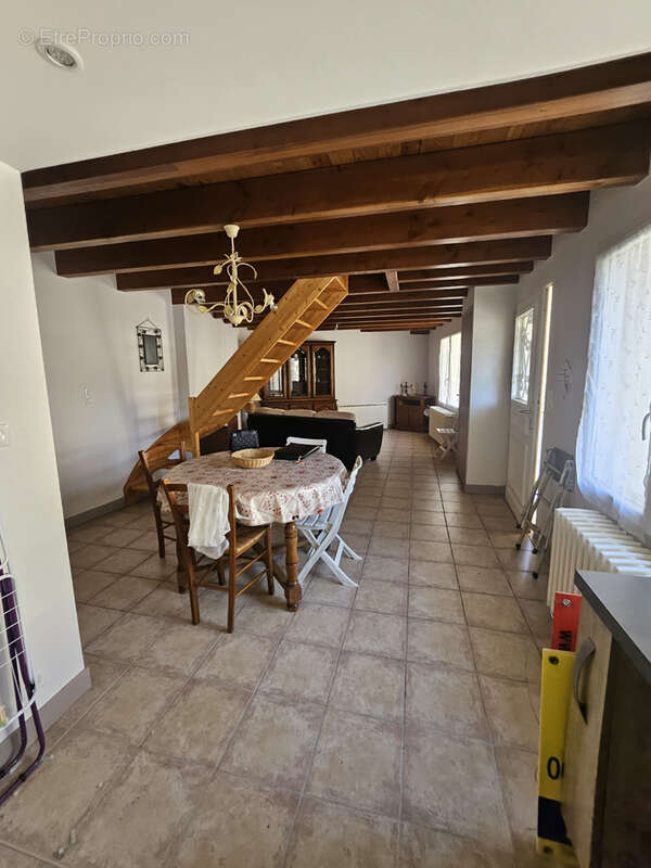 Autre à JUNHAC