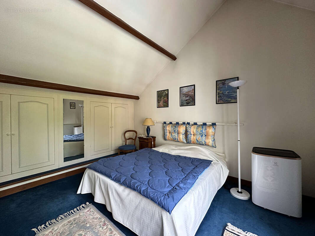 Maison à NOISY-SUR-ECOLE