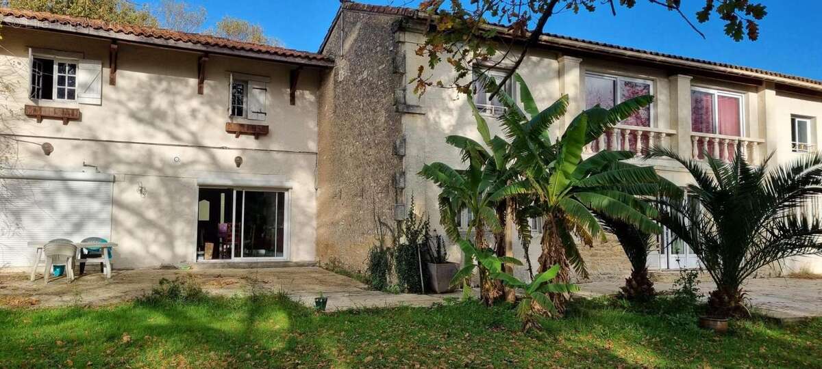 Photo 2 - Maison à REIGNAC