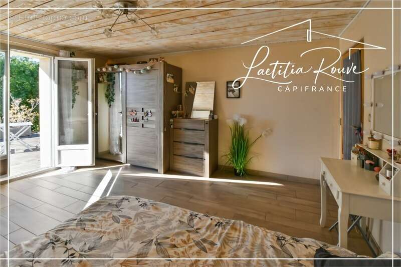 Demeure d’exception en pierre 370 m² habitable, Piscine, Pool house, Dépendances, Parc 3 ha avec lac À 25 min d’Agen - photo 12