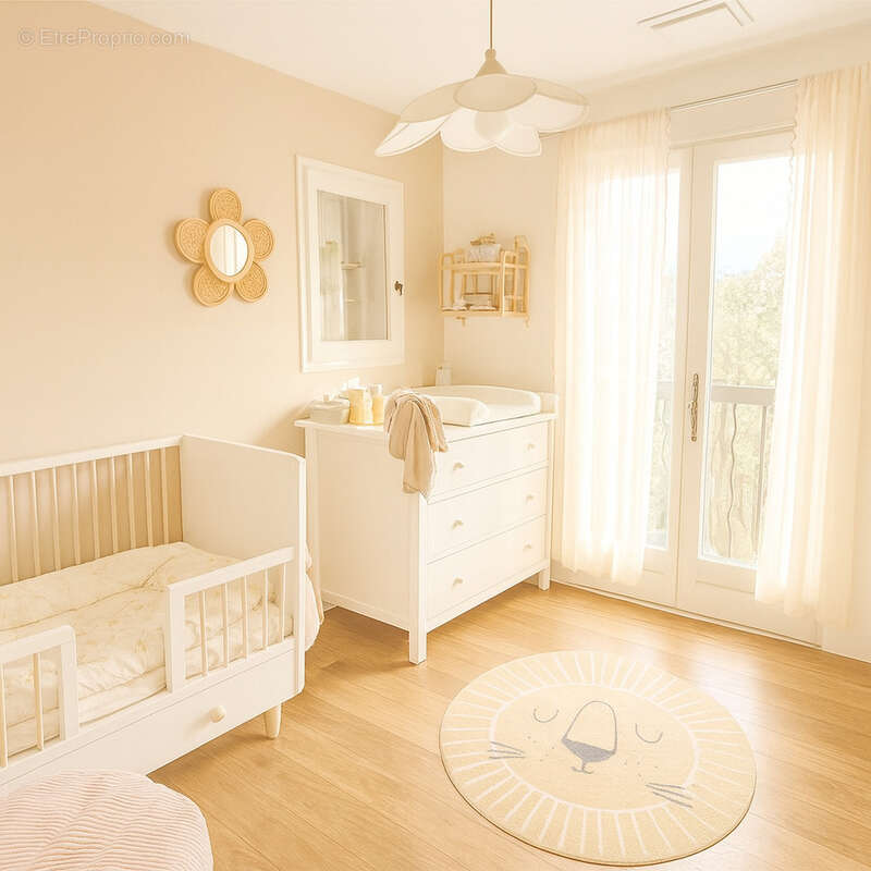 Maison à SOLLIES-PONT