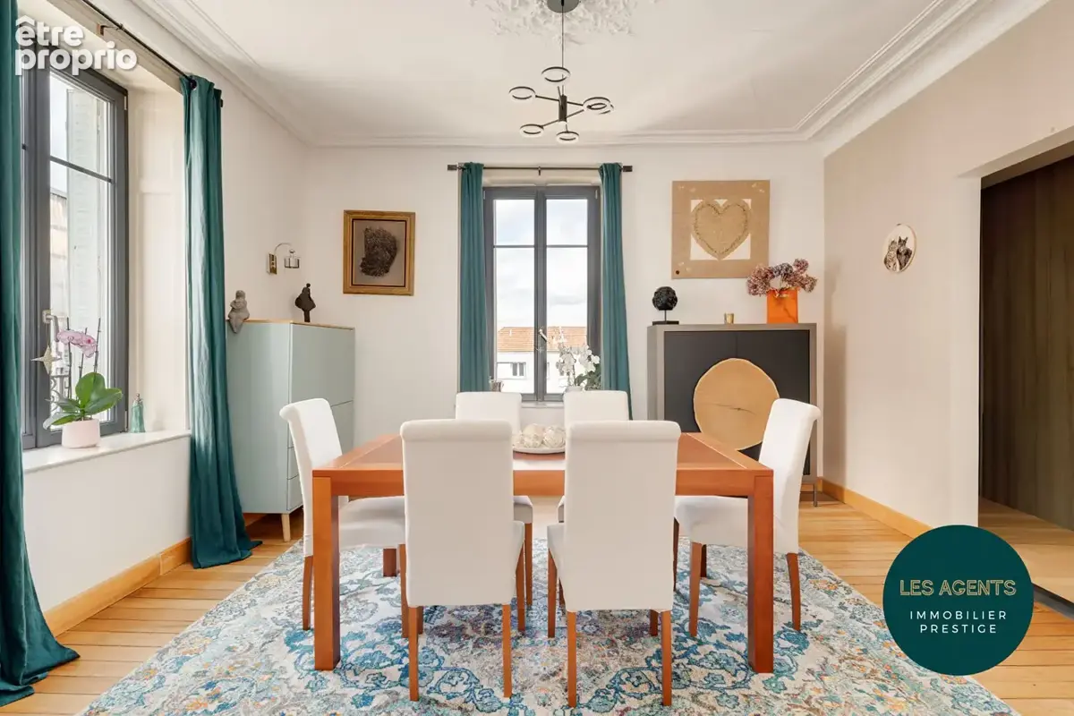 EPINAL centre ville - Duplex d'env. 162 m2 - 3 chambres - Terrasse - Parkings - photo 2