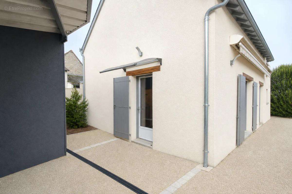 Maison à SELOMMES