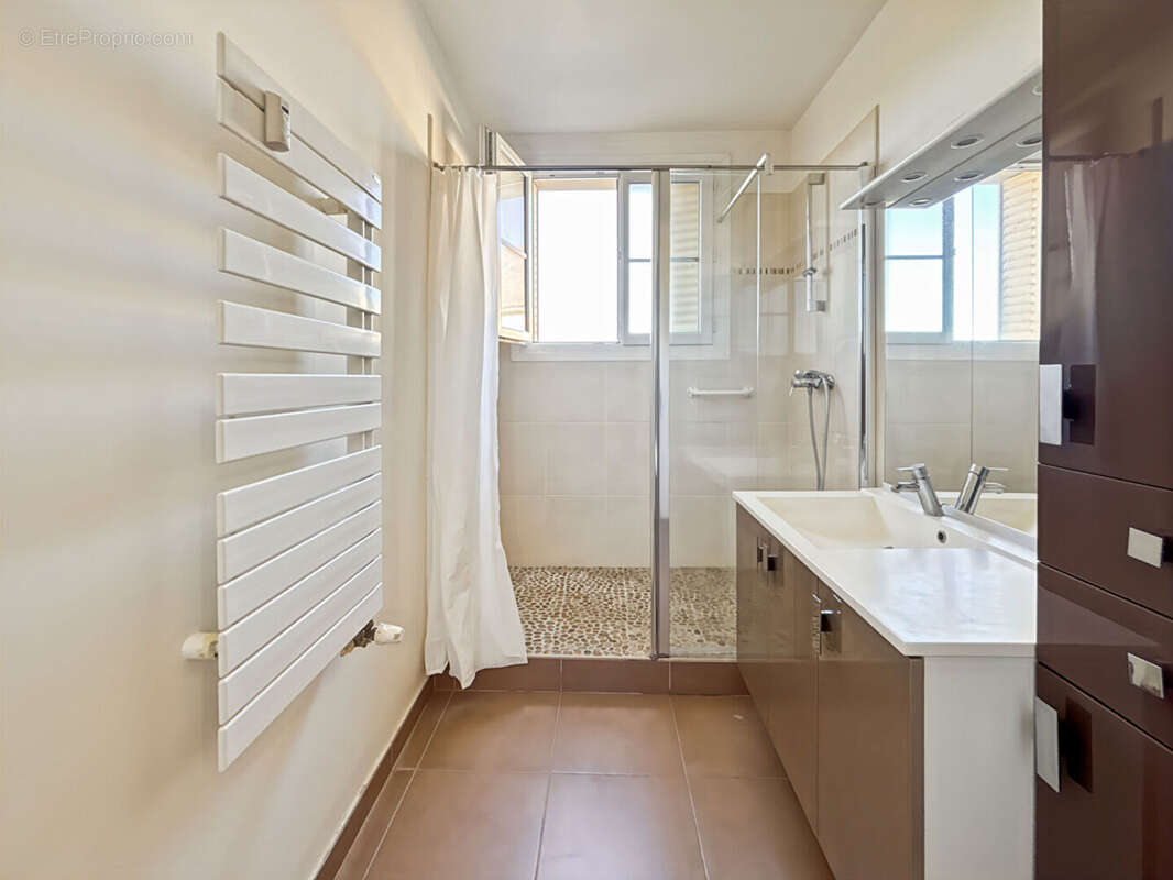 Appartement à MANTES-LA-JOLIE