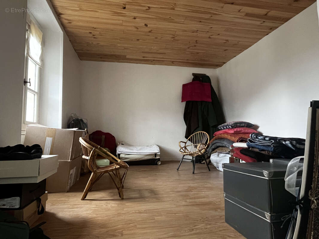 Maison à LOUVIERES-EN-AUGE