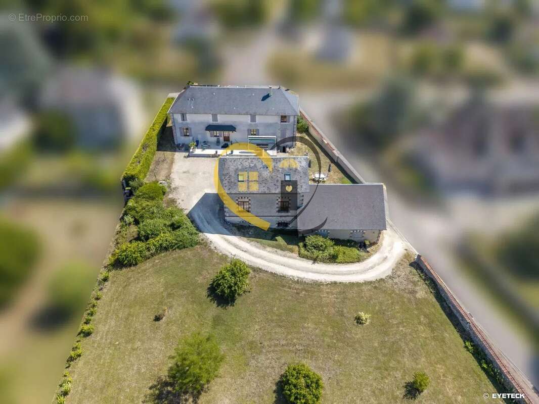 Maison à MENETOU-SALON