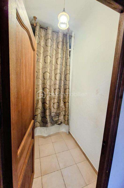 Maison à LES SALLES-DU-GARDON