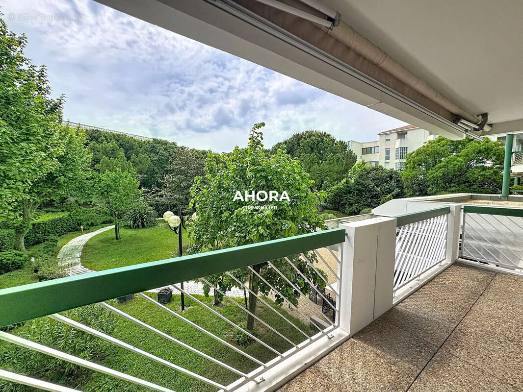 Appartement à MARSEILLE-8E