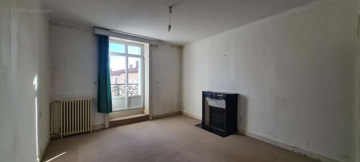 Maison à LA CHAPELLE-HEULIN