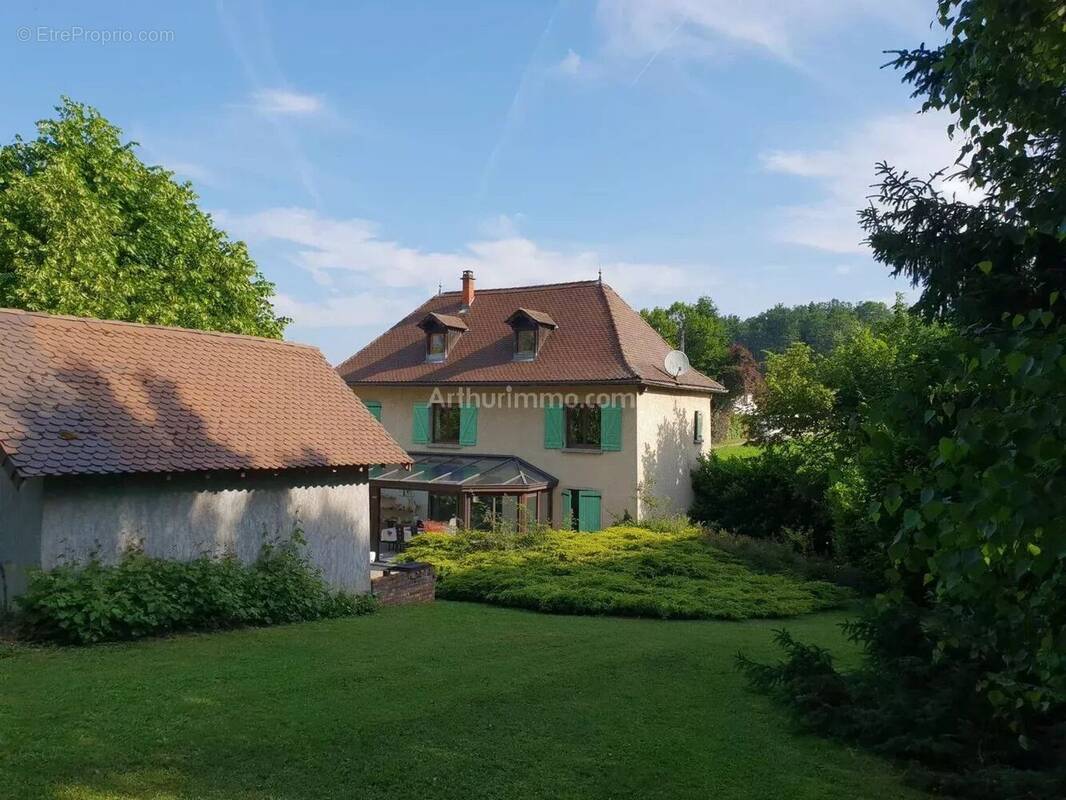 Maison à VIGNIEU