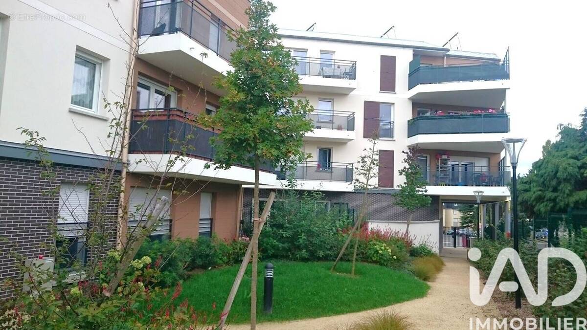 Photo 1 - Appartement à THORIGNY-SUR-MARNE