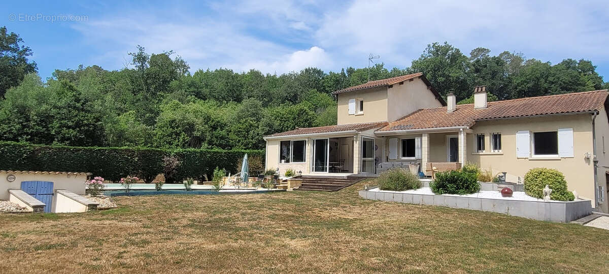 Maison à LA DOUZE