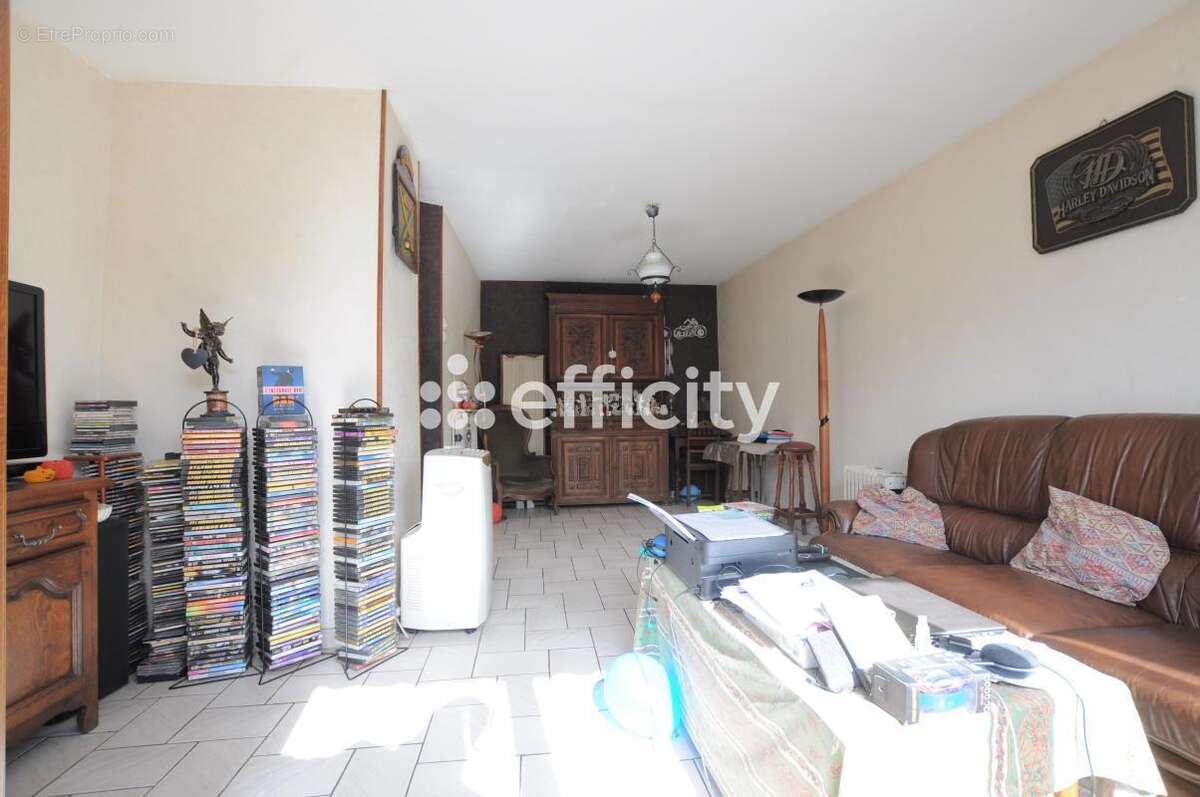Appartement à VENISSIEUX
