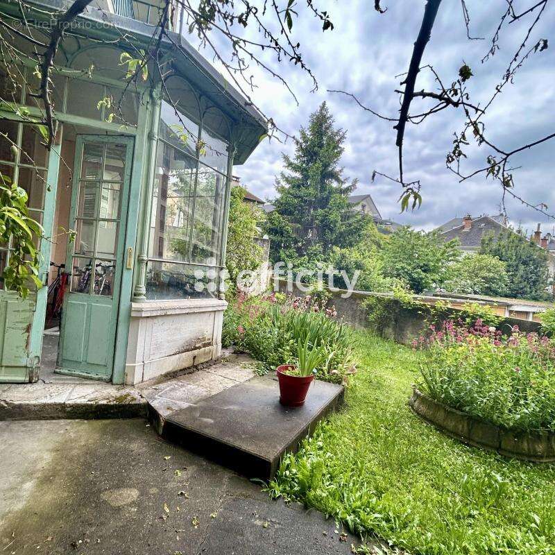 Appartement 27 m² à Aix-Les-Bains  - photo 2