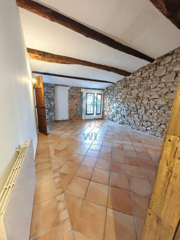 Maison de village avec extérieur - photo 17