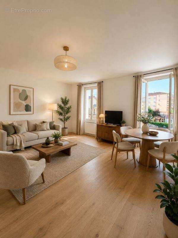 Appartement à MONTROND-LES-BAINS