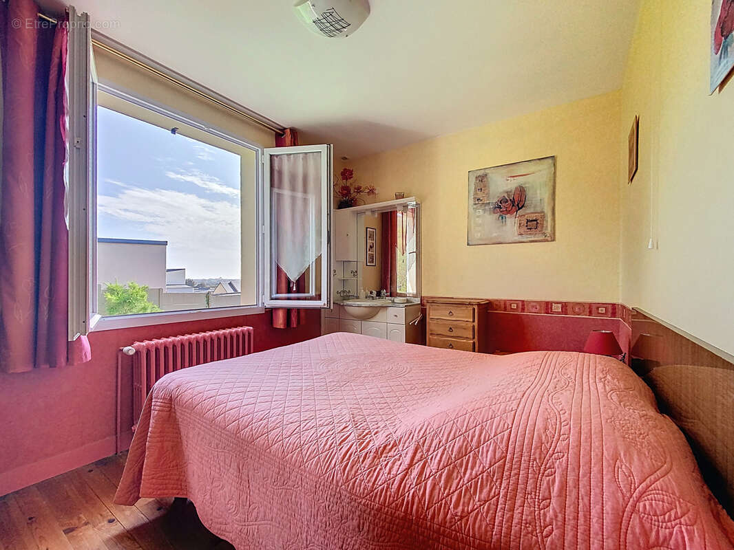 Maison à SAINT-GEORGES-DE-LA-RIVIERE