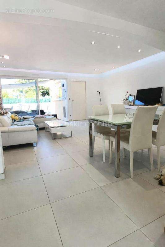 Maison à SAINT-GELY-DU-FESC