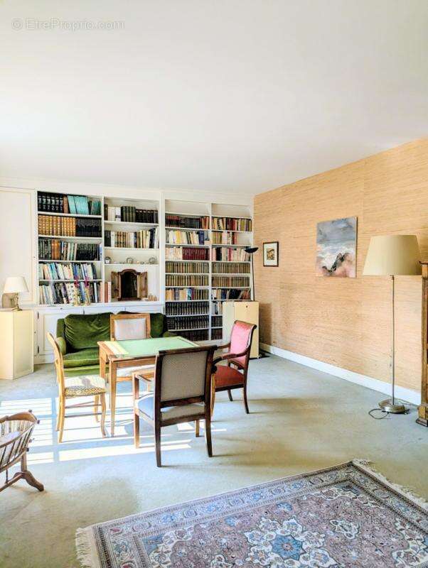 Appartement à PARIS-6E