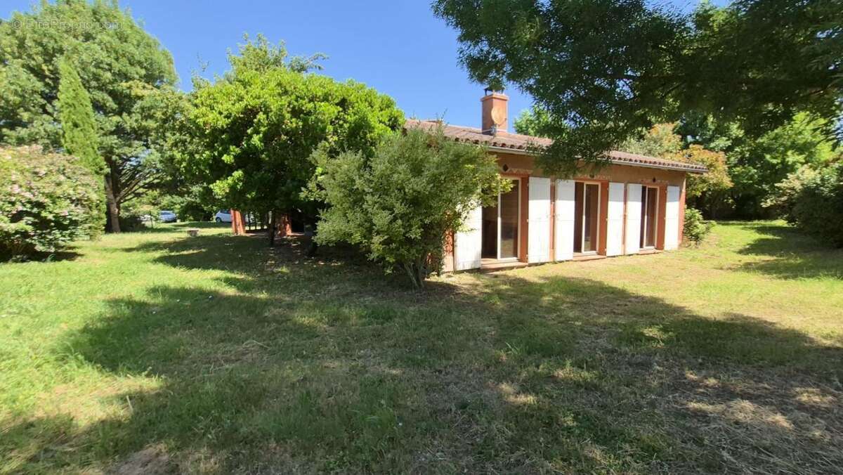 Maison 107 m² à Lavalette  - photo 2
