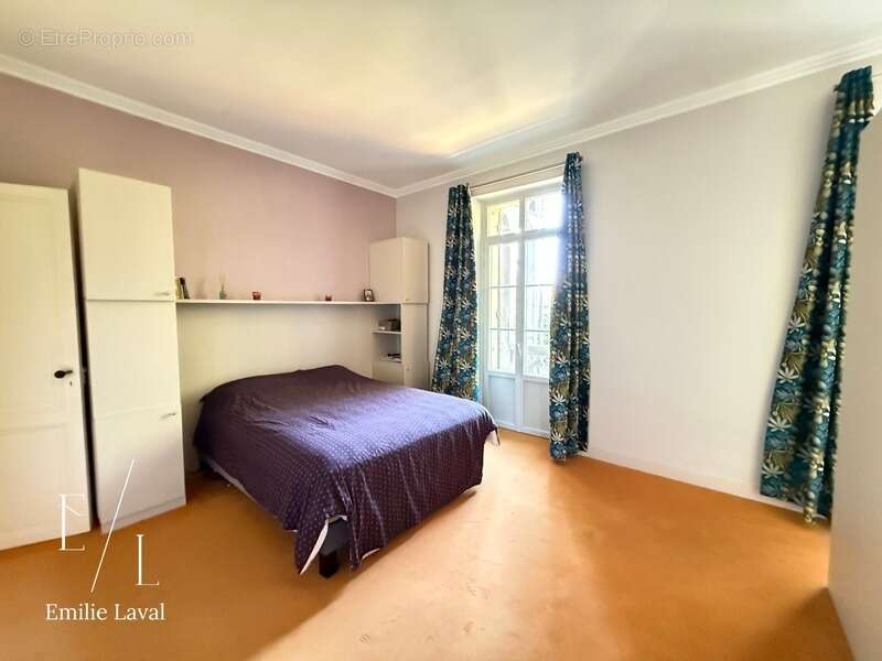 Maison atypique de 9 chambres et 6 salles de bain à Pineuilh 33 - photo 21