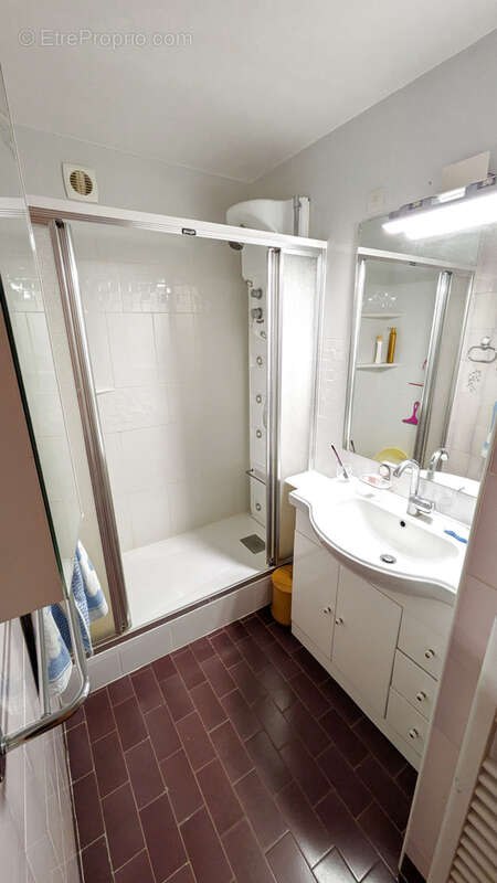 Grand appt t2 + piscine + ascenseur - argeles plage - photo 5