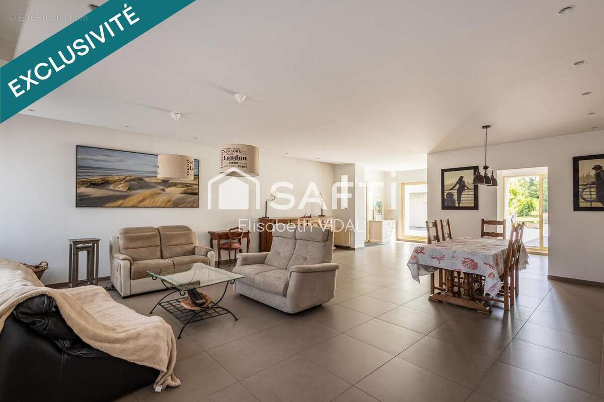 Maison 292 m² à Loison-Sous-Lens  - photo 5