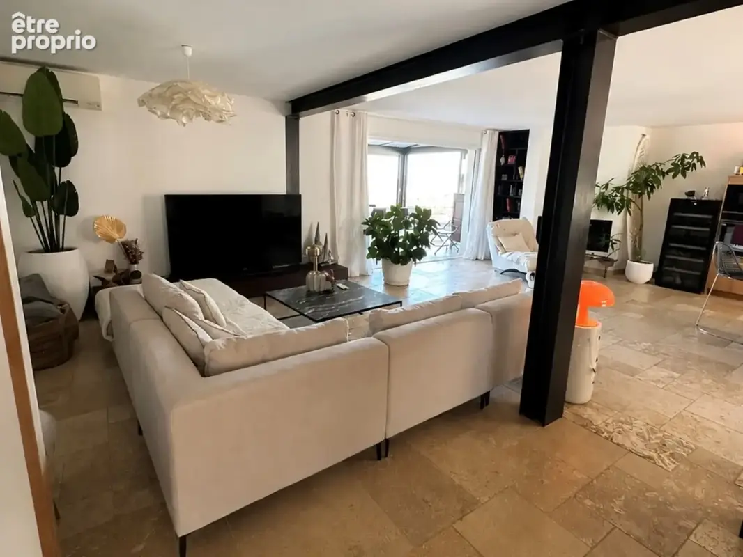 Fleury d'Aude Villa d'exception de type V de plain pied avec garage en sous-sol, SH 224 m2  avec vue dominante - photo 4