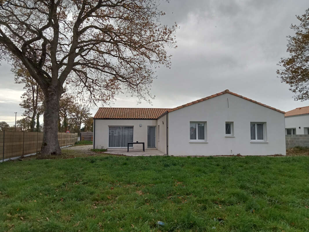 Maison à LA CHAPELLE-HERMIER