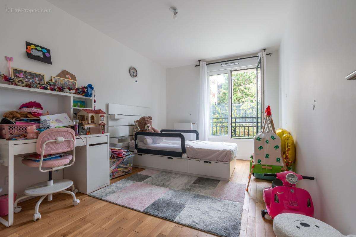 Appartement à SAINT-MAUR-DES-FOSSES