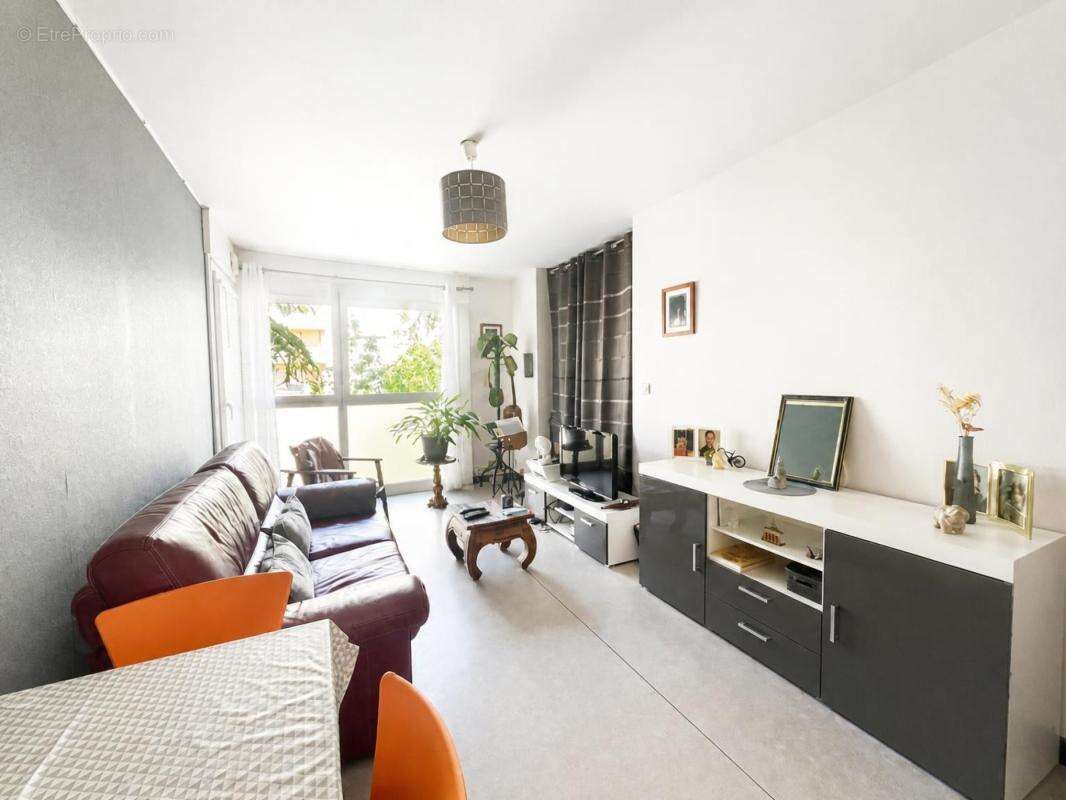 Appartement à CALUIRE-ET-CUIRE