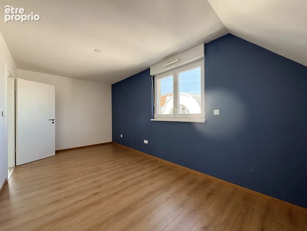 Appartement 3 pièces en attique   80,23 m2 habitables   96,57 m2 au sol - photo 9