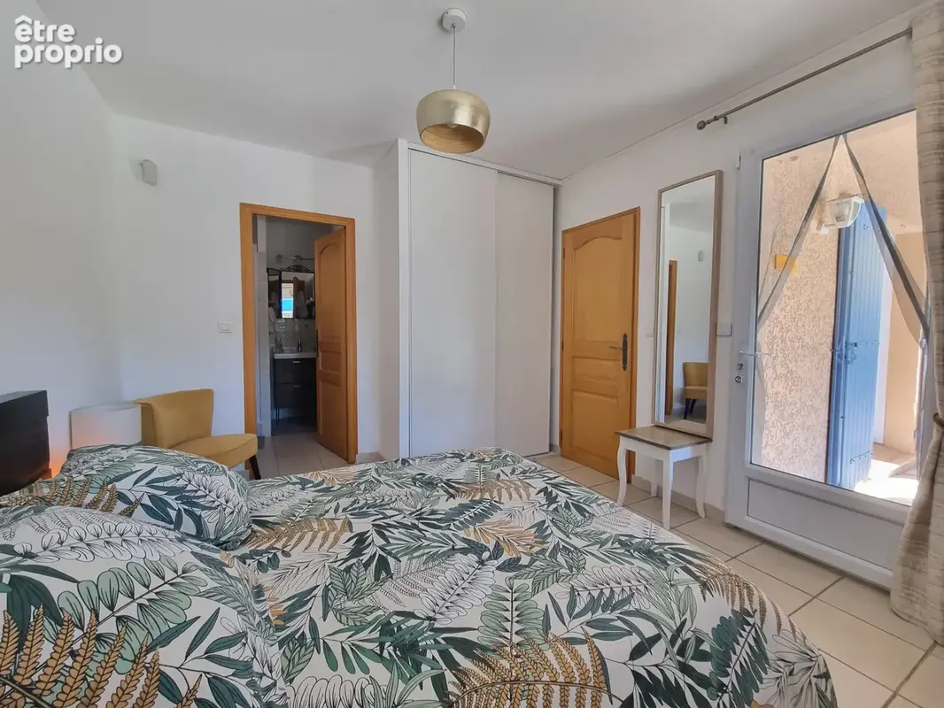 A Régusse Villa de 104m2 avec piscine et garage - photo 16