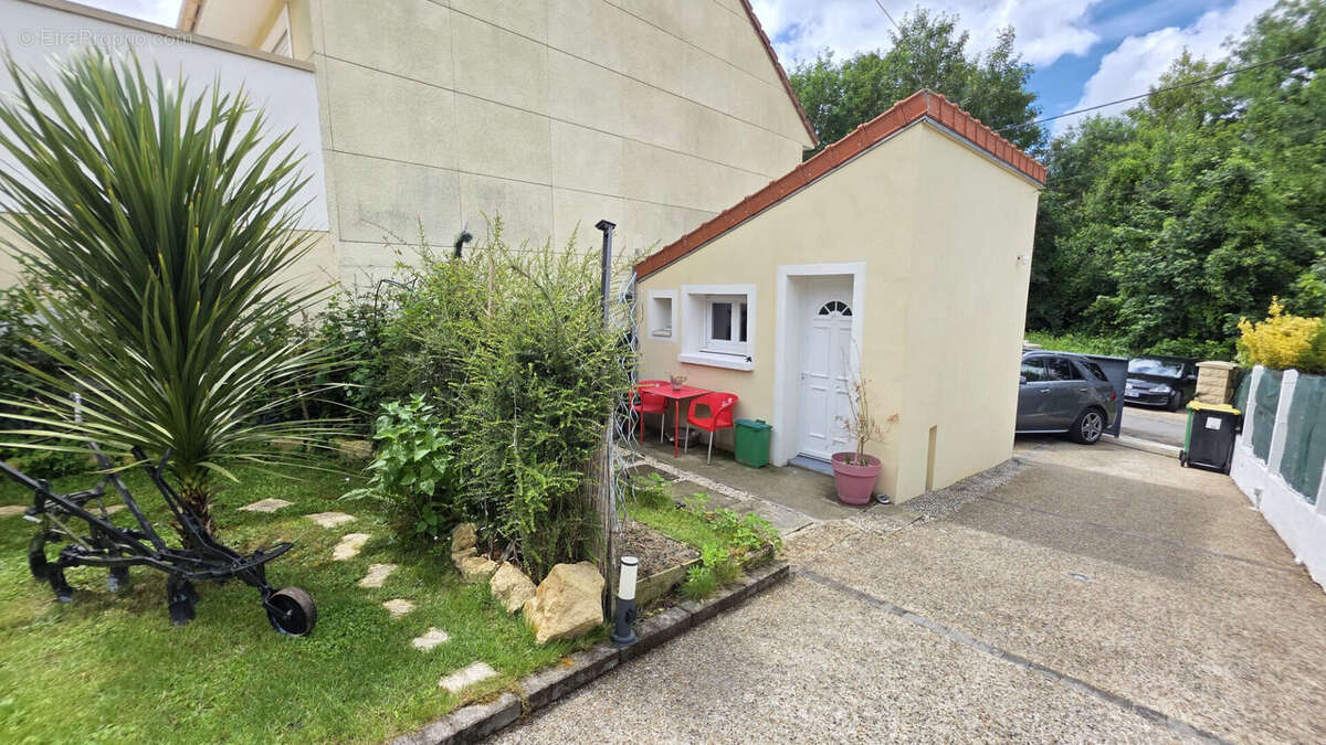 Maison à VIARMES