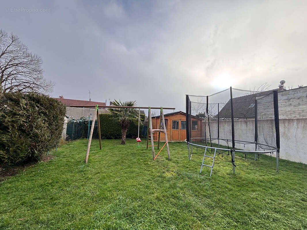 Maison à FAREMOUTIERS