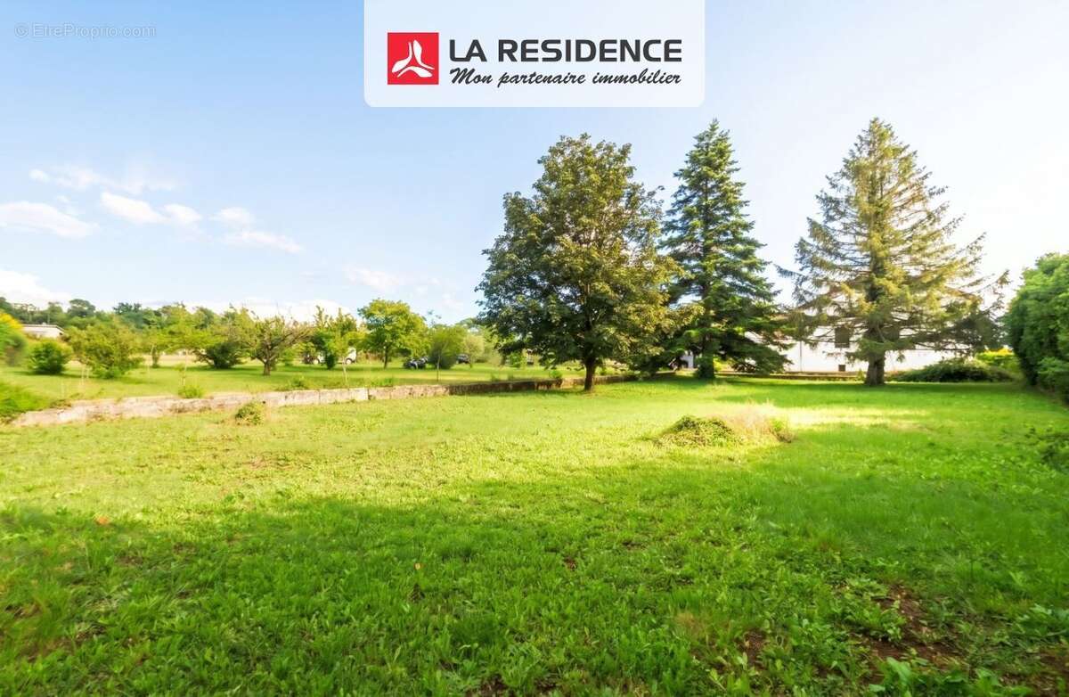 Maison 124 m² à Bourg-Les-Valence  - photo 2