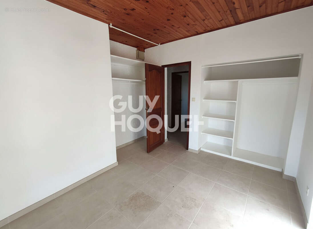 Maison 5 pièces - 127 m² - PP - ENTRAIGUES sur la SORGUE - Terrain 629 m² - Piscine - photo 11