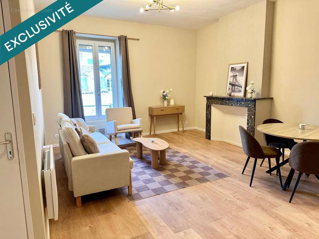 Photo 2 - Appartement à VILLEFRANCHE-DE-ROUERGUE