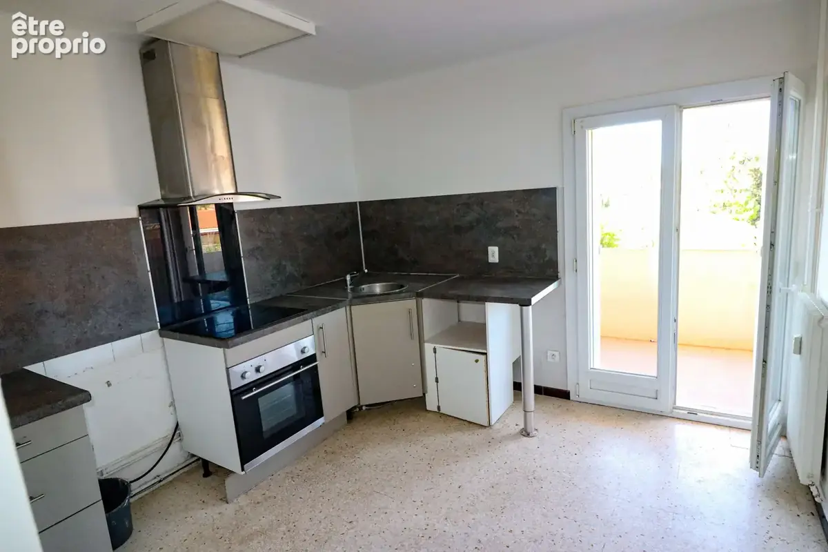DRAGUIGNAN Appartement T3 62M2 avec terrasse et cave - photo 2