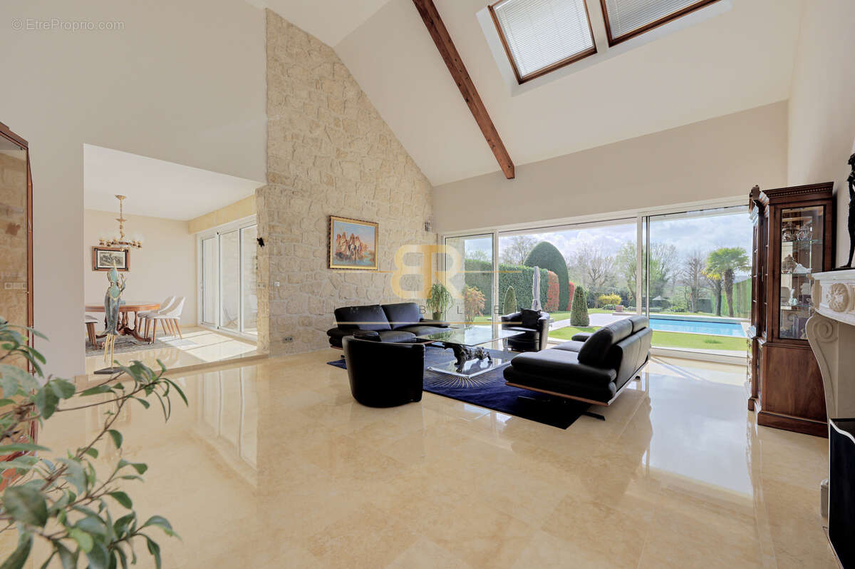Maison à SANTENY
